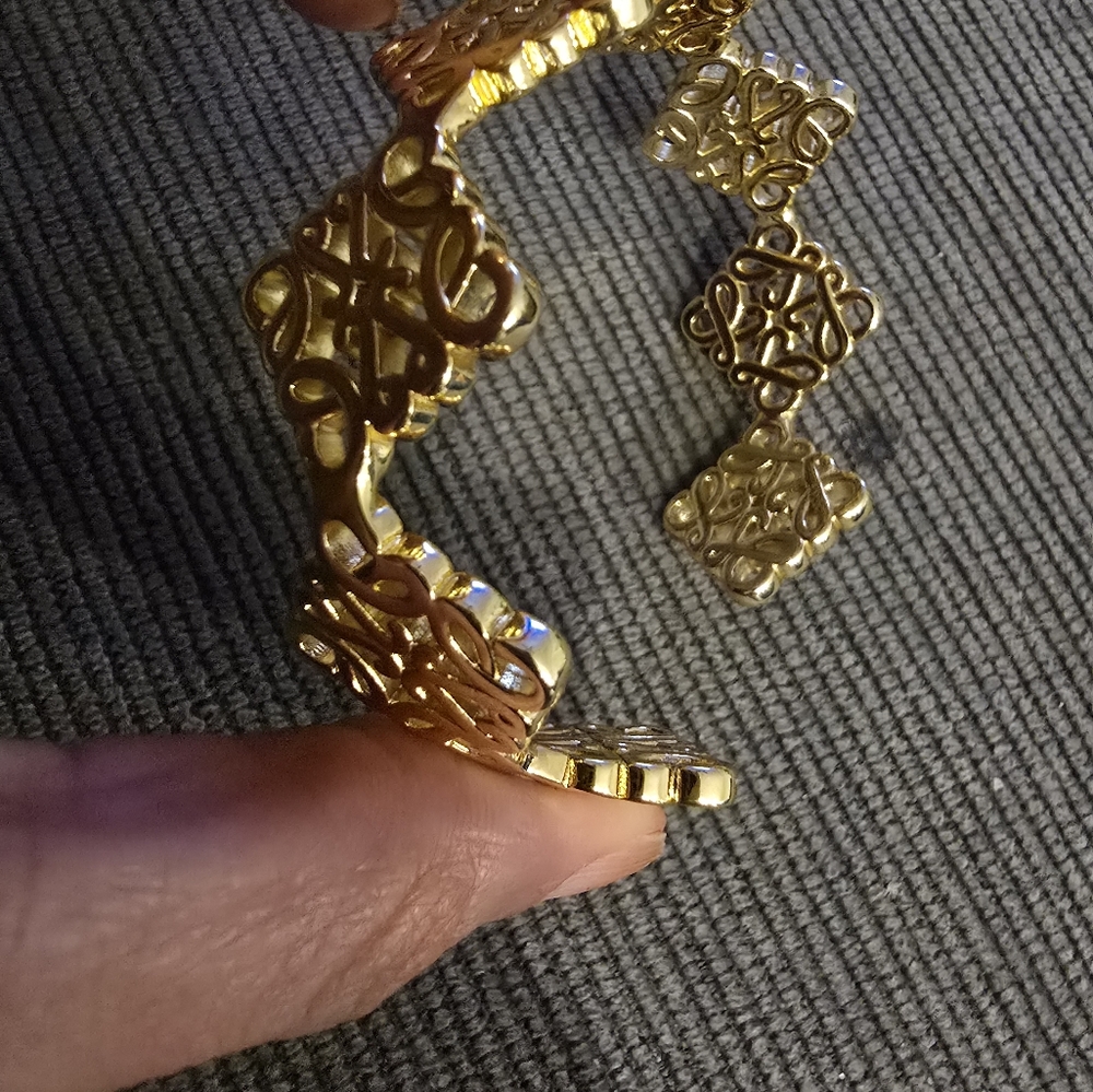Loewe Gold Bracelet - Picture 12 of 16